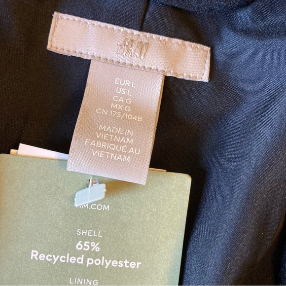 H&M Black Beige Pinstripe Viscose Blend Double Breasted Blazer Jacket NWT - Picture 4 of 7